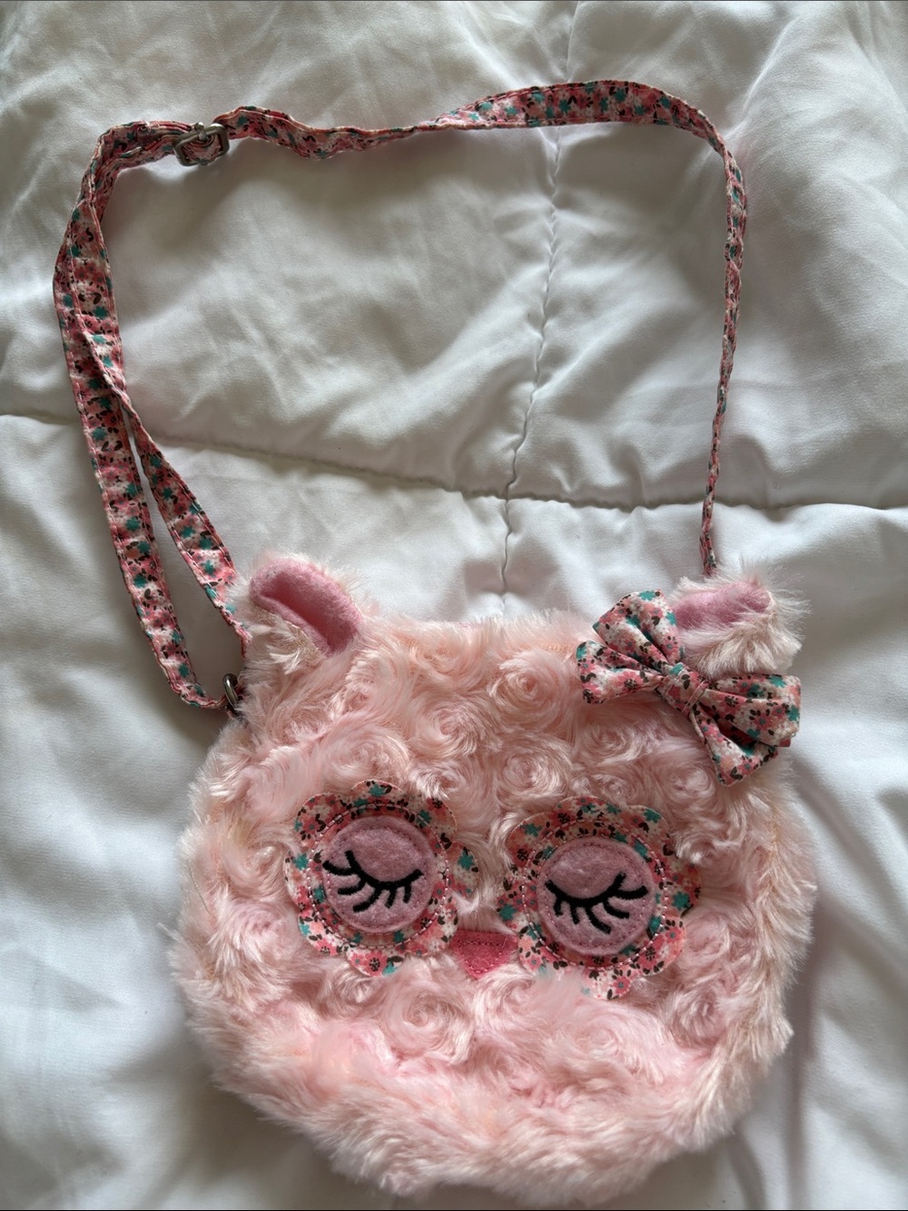 New Claire’s Club Furry Pink Owl Girls Purse Lined Adjustable Floral Strap Zip